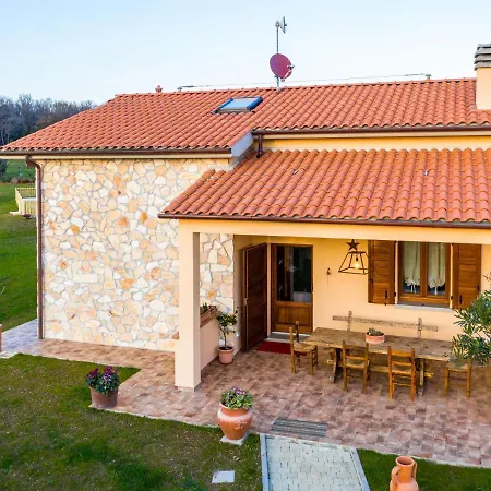 Casa de Férias Melograno-2 By Interhome