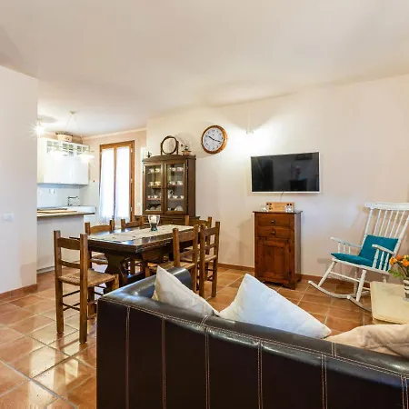 Melograno-2 By Interhome Fiorino