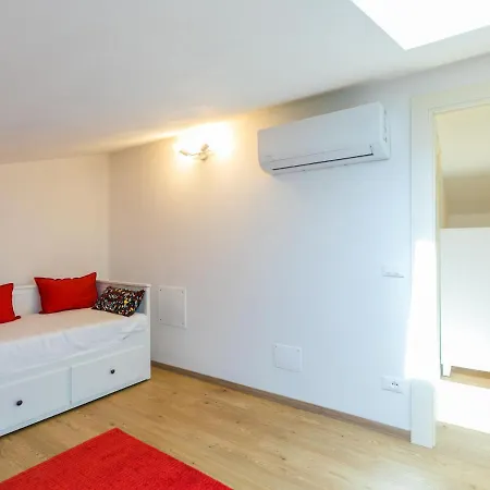 Melograno-2 By Interhome Fiorino