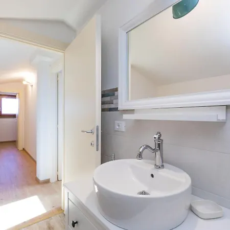 Melograno-2 By Interhome Fiorino