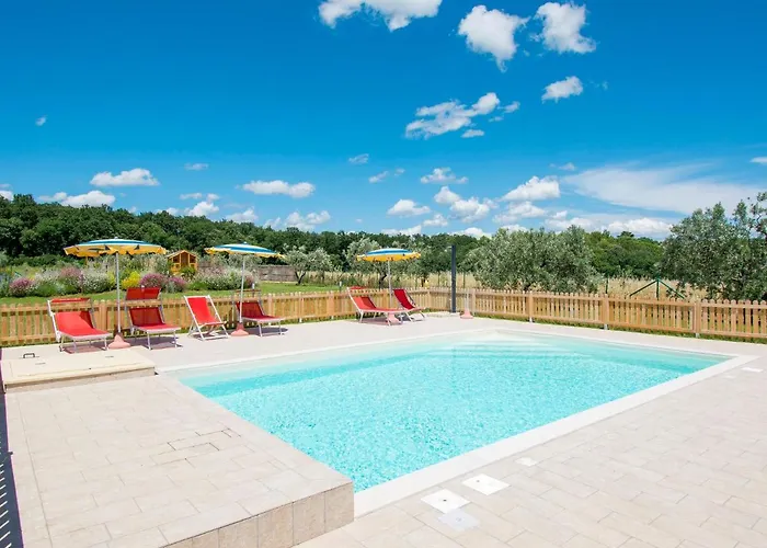 度假居 Melograno-2 By Interhome